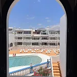 Daruma 1-bedroom With Sea Views *